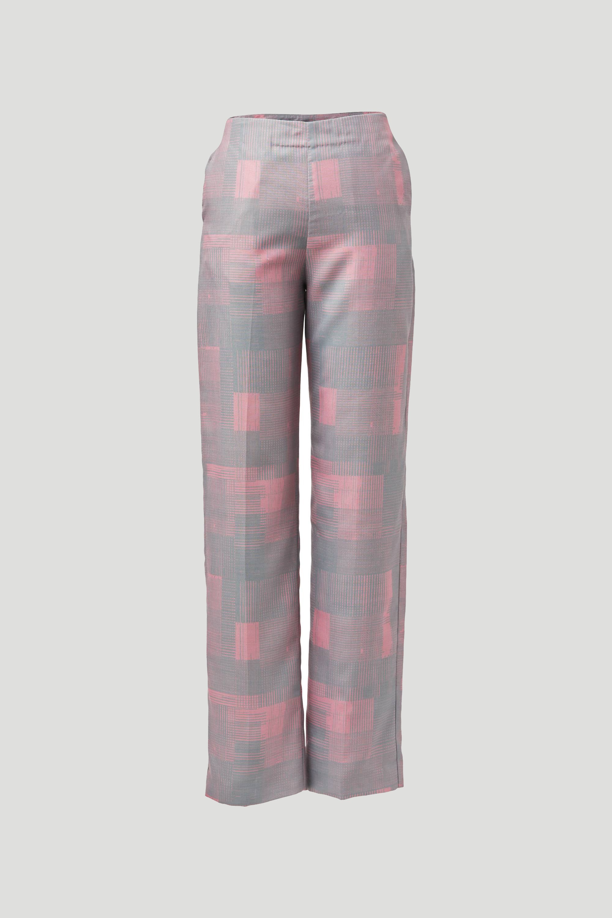 Quinnie Pant