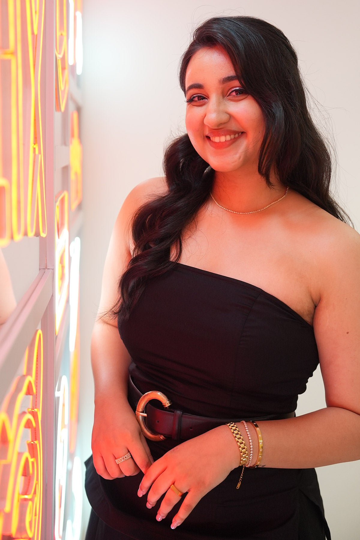 Revathi in Deep Currents Set