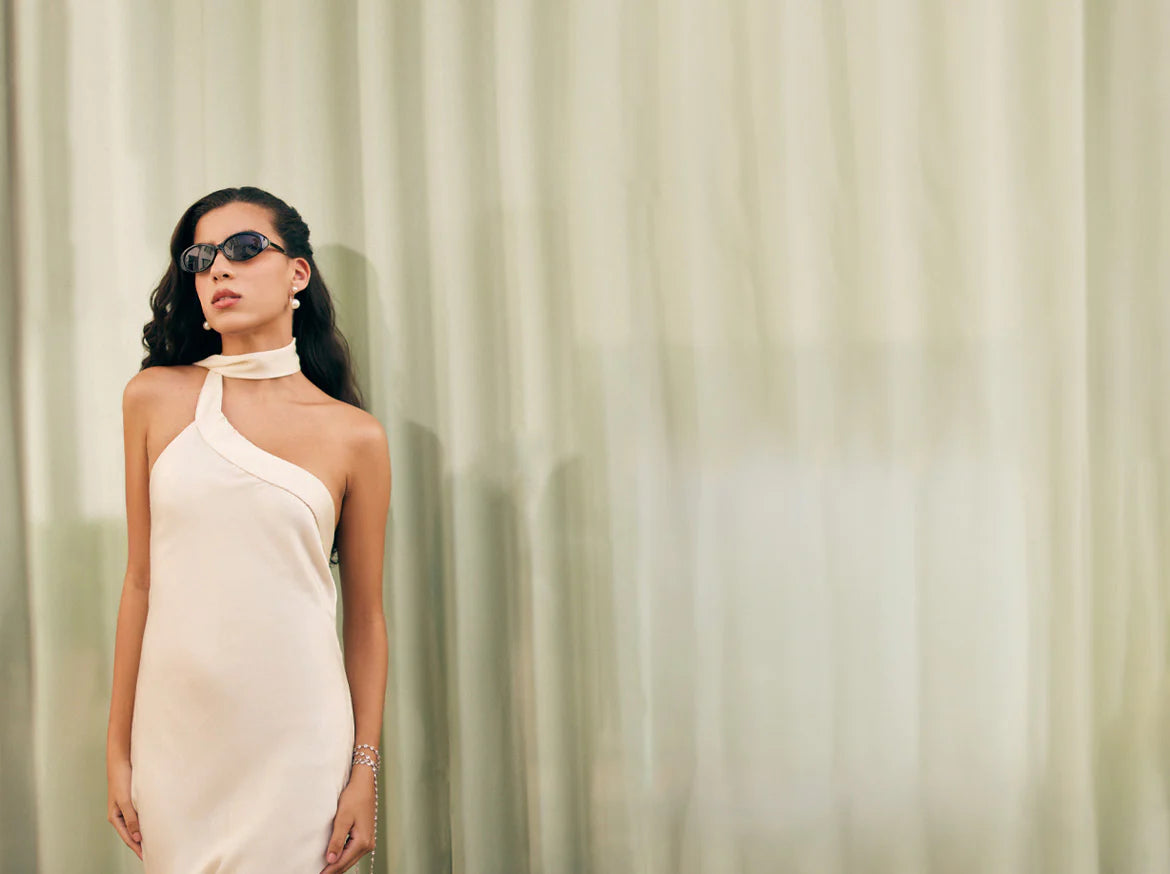 Runway to Reality: Incorporating the Sacré Gown Elegance into Your Everyday Glam